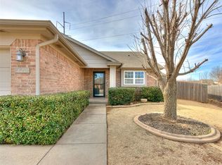 821 Beechwood Way, Moore, OK 73160