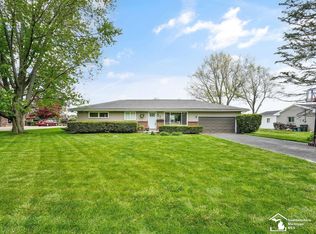 6596 Muller Rd, Ottawa Lake, MI 49267