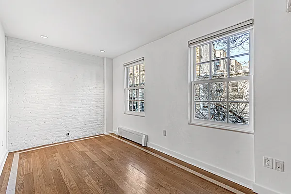 Rented by Christie's International Real Estate Group, LLC | media 4