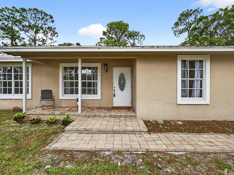 16932 Okeechobee Blvd — Photo 11