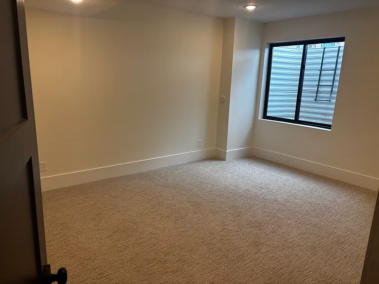 2138 S 3870 E #1 — Photo 19