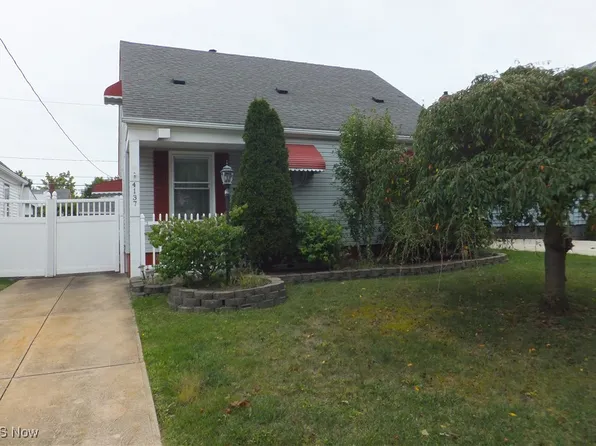 4137 W 58th St, Cleveland, OH 44144