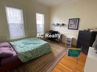 198 Clifton St #1R, Malden, MA 02148