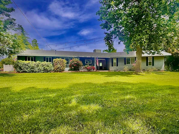 8567 Winona Way, Redding, CA 96002