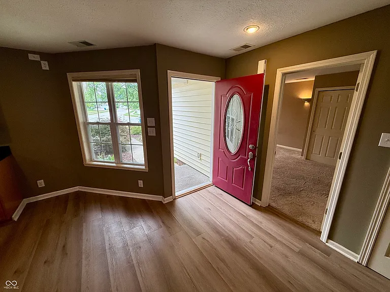 10686 Braewick Cir — Photo 3