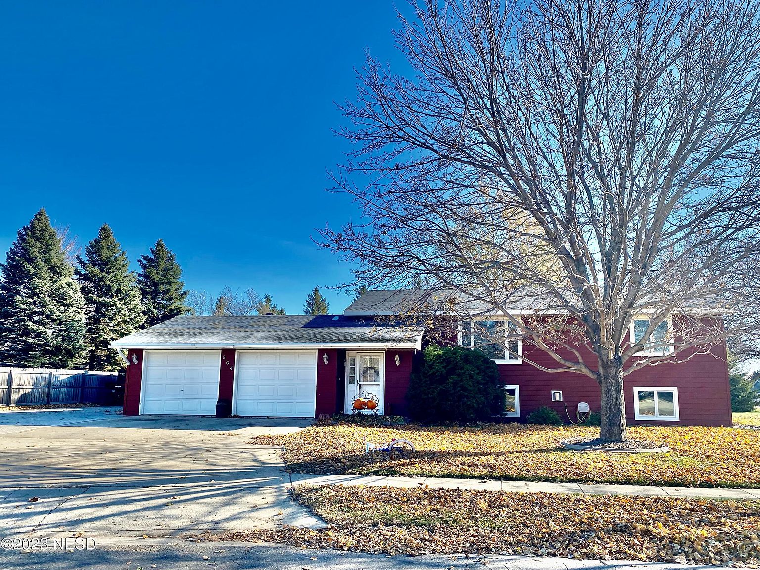 504 28th St NW, Watertown, SD 57201 Zillow