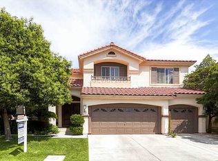 9825 Cantebury Rose Ln, Las Vegas, NV 89134
