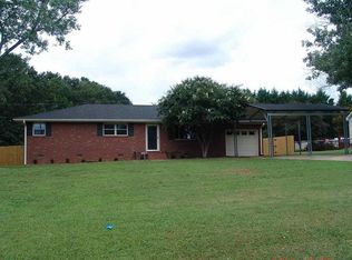 408 Hammett Bridge Rd, Greer, SC 29650