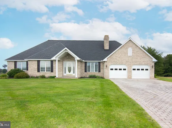 960 Teeter Rd, Littlestown, PA 17340