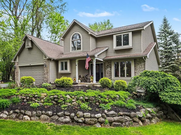 104 Briars Farm Ln, Battle Creek, MI 49017