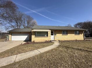 8600 W Olive St, Milwaukee, WI 53222