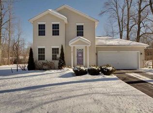 5933 Lakeview Ter, Lake View, NY 14085
