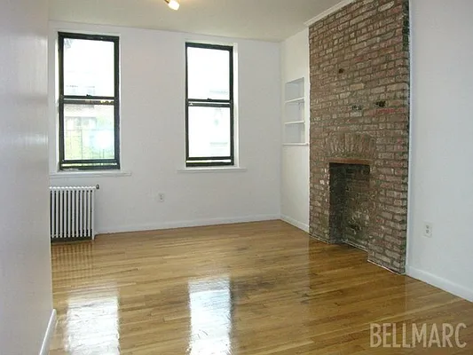 Rented by Bellmarc Realty | media 5