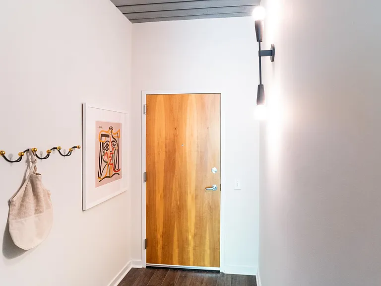 620 Glen Iris Dr NE #217 — Photo 9