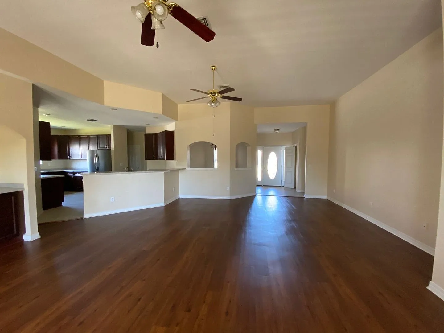 Expansive Home In The Desirable "The Hammocks" In Lynn Haven! *Special: 1/2 Off 1st Month For A-D... — Photo 2