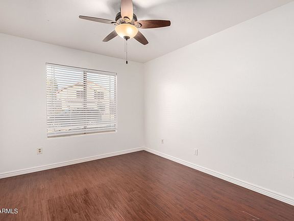 5th image of 2055 E Palomino Dr