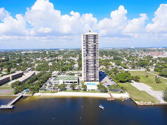 4th image of 5600 N Flagler Dr APT 1705