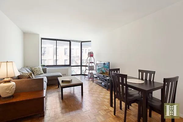 Rented by Halstead Real Estate | media 6