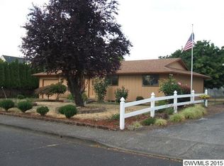 350 Fir St, Mount Angel, OR 97362
