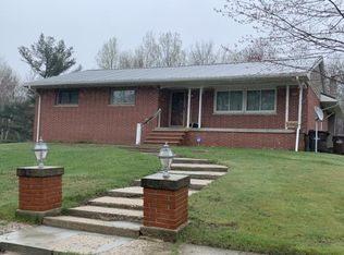 2861 9 Mile Rd, Sterling, MI 48659