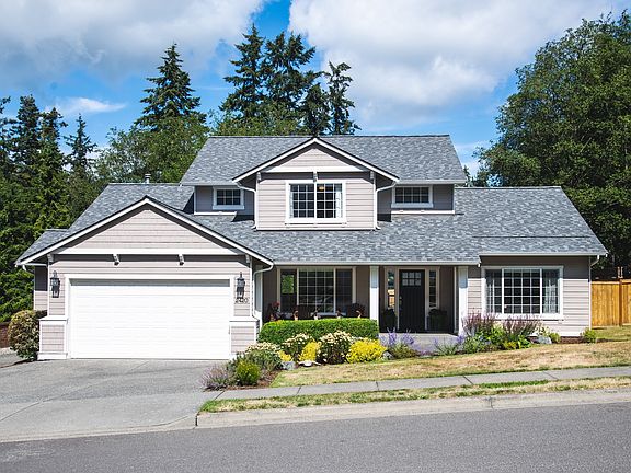 Desirable neighborhood. Home on a cul de sac.