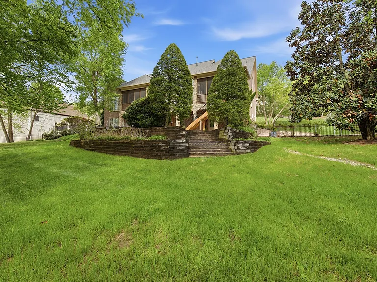 525 Arden Wood Pl — Photo 74