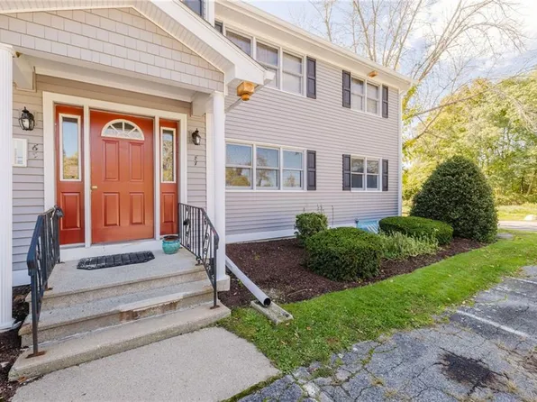 447 SE Stafford Rd #E7, Tiverton, RI 02878