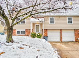 1412 S Apache Ln, Olathe, KS 66062