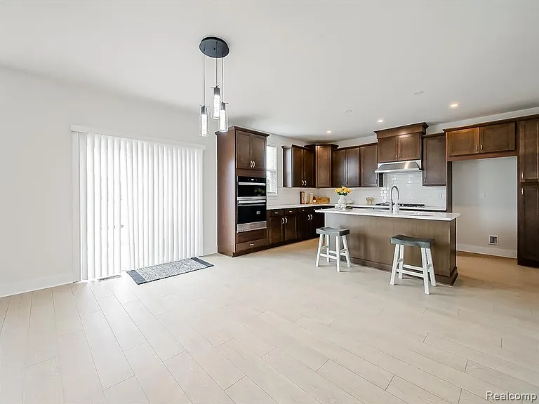 5169 Poppydrew Ln — Photo 20