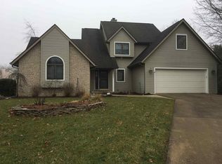 2211 E Ashwood Cir, Bloomington, IN