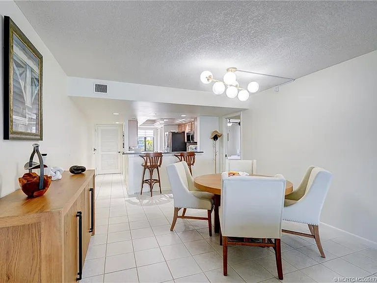 10 NE Plantation Rd #101 — Photo 14