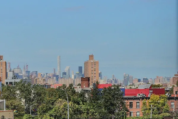 Sold by Brooklyn Bridge | media 12