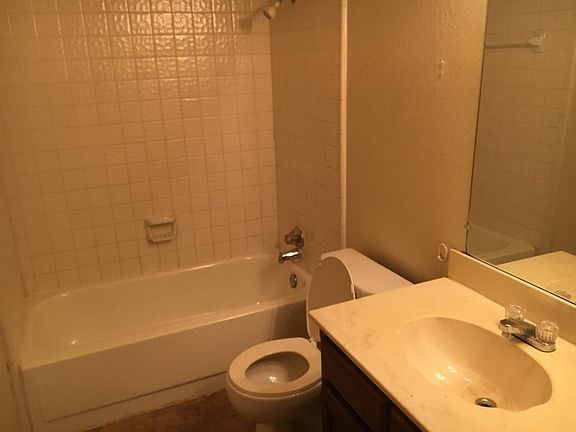 3rd image of 2523 Windy Pine Ln