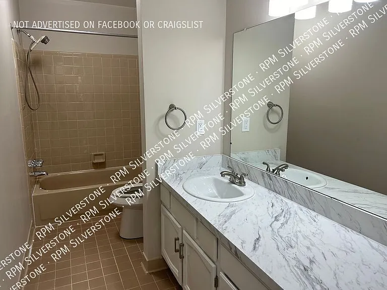 39247 Iris Ct — Photo 12