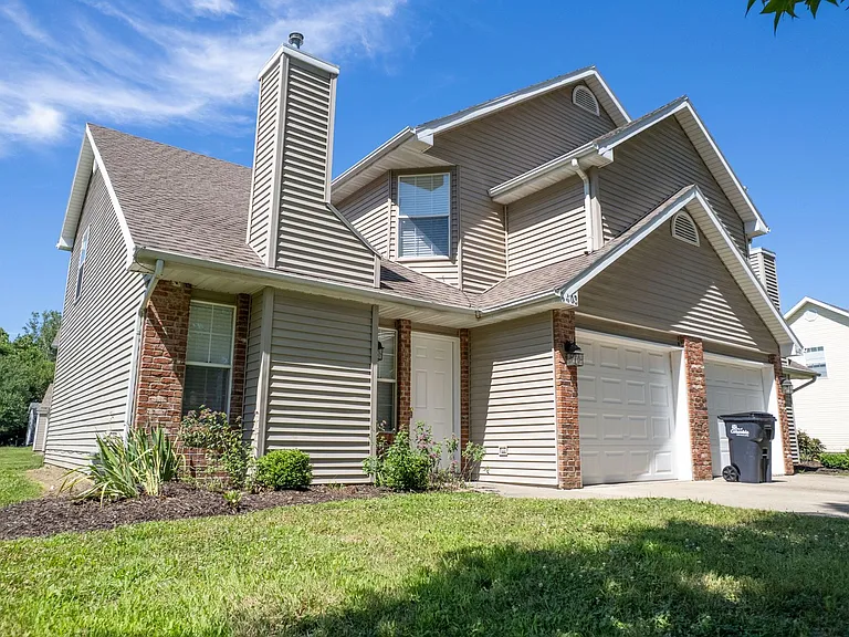 4401-4403 Cheryl Ct. — Photo 1