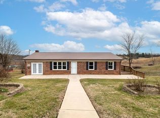 826 Mosby St SW, Abingdon, VA 24210