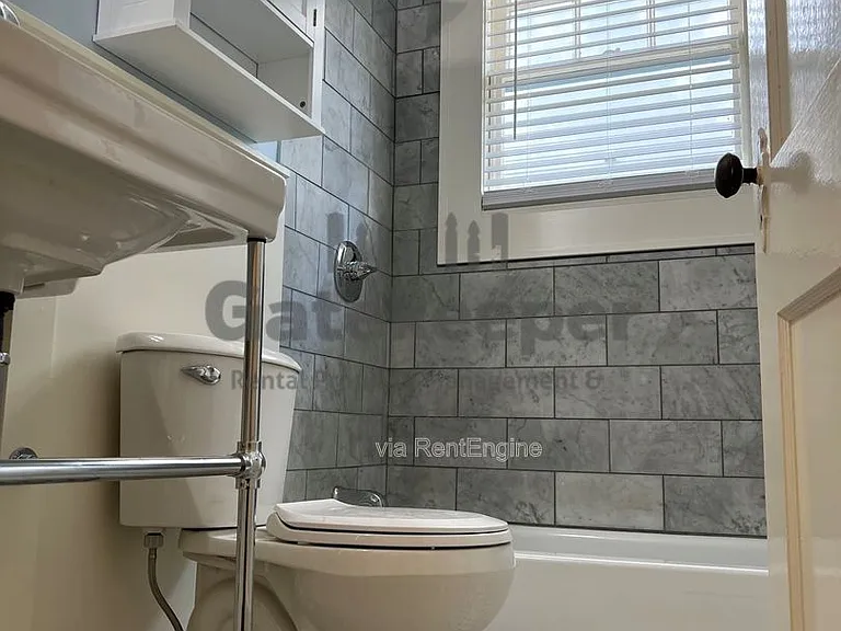 1565 Walker Ave #B — Photo 14