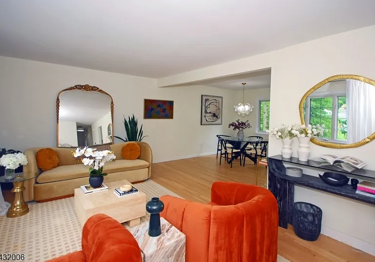 830 E Meadow Dr — Photo 14