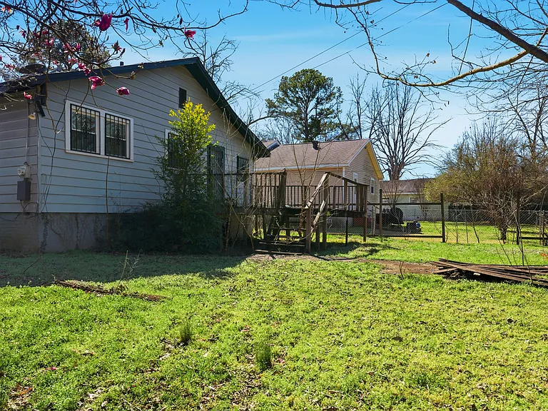3332 Walnut Ave SW — Photo 23