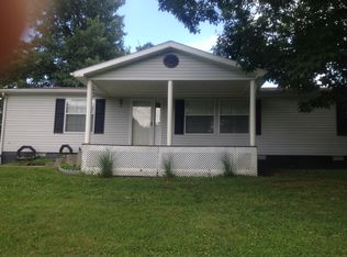 93 Phillips Ln, Junction City, KY 40440