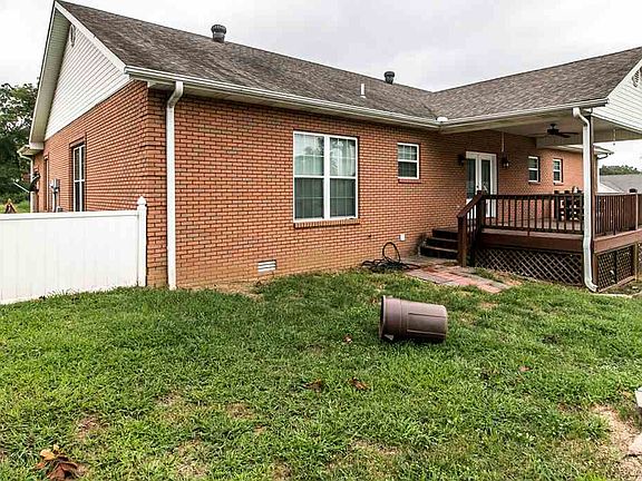 4th image of 2920 Karmen Ln