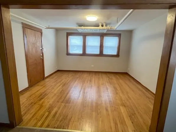 5456 W Schubert Ave #B, Chicago, IL 60639