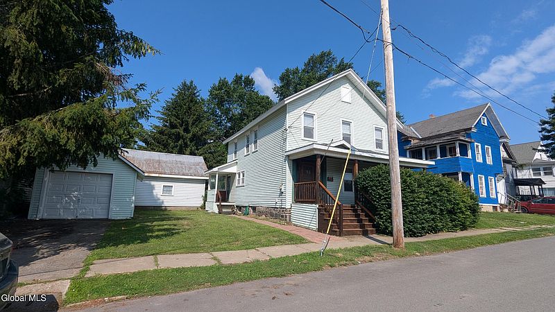 3rd image of 5 Washburn Street