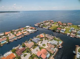 5010 Porpoise Pl, New Port Richey, FL 34652