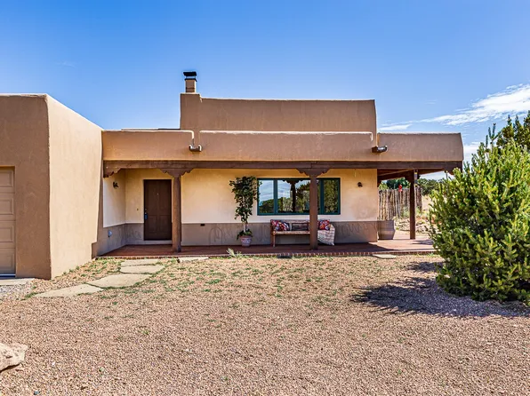 5 Espira Rd, Santa Fe, NM 87508