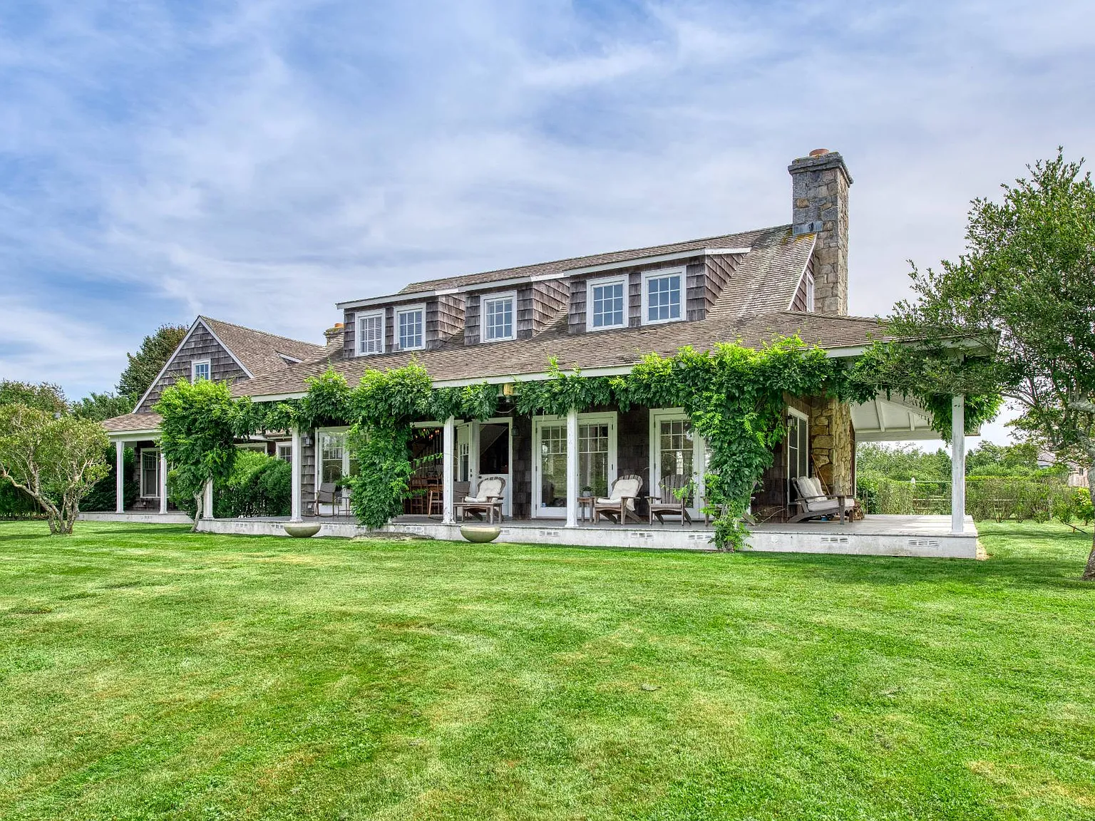 Sagaponack South Near Gibson Beach Year-Round — Photo 2