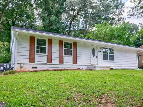 766 Brian Ln, Forest Park, GA 30297