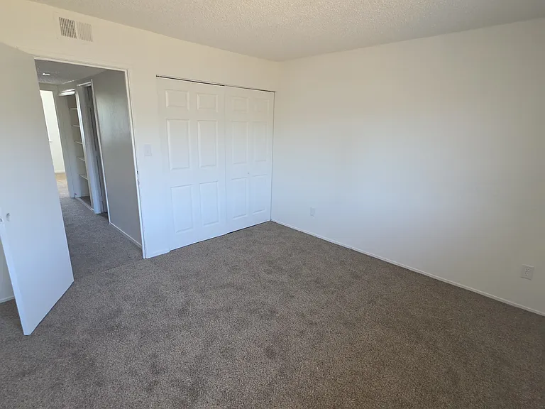 859 Nutmeg Pl #3 — Photo 15