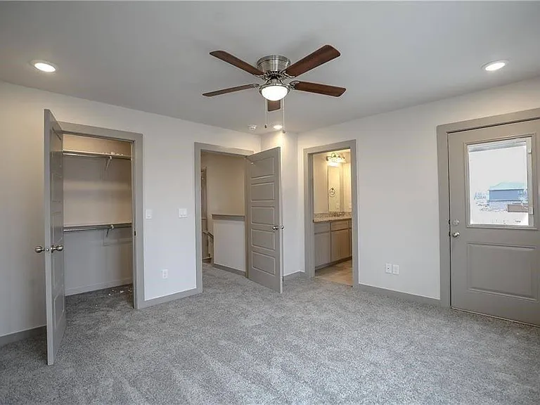 3428 SW Vel Mews — Photo 17