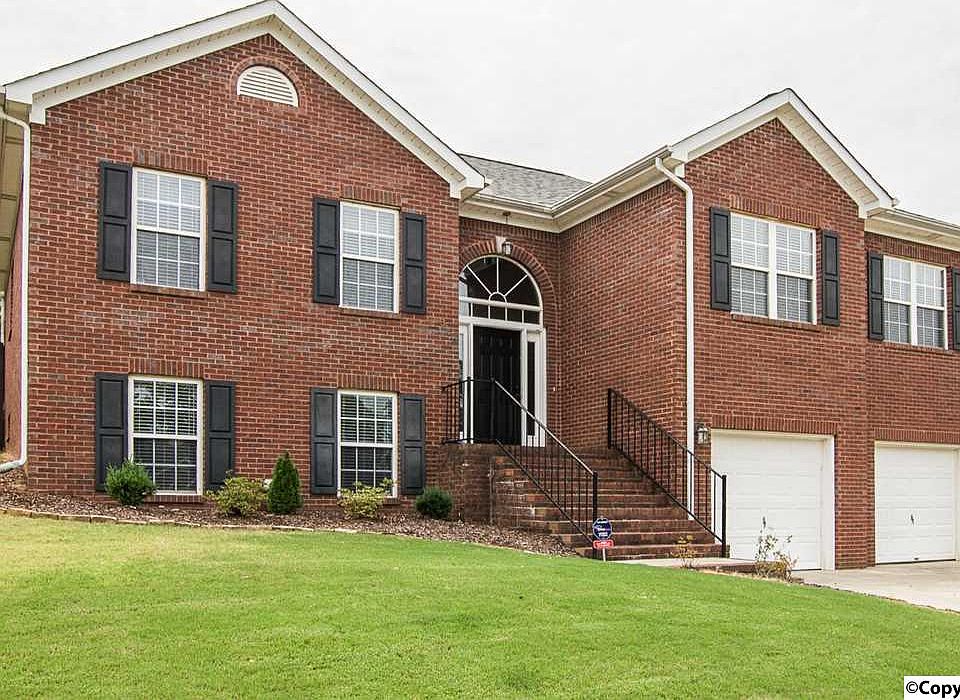 1st image of 340 Bradford Farms Dr
